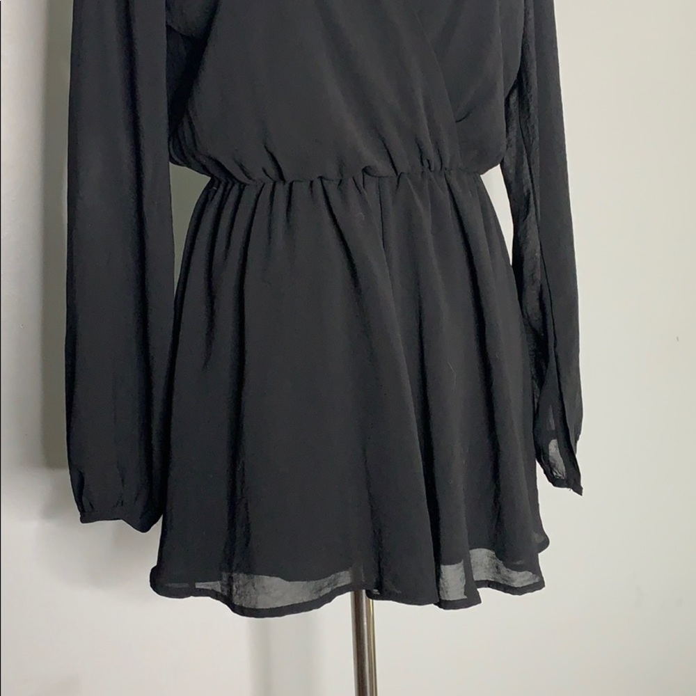 Final Touch Sheer Black Long Sleeve Romper Small - Picture 2 of 10